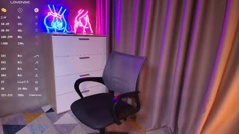 Snapshot of kateample chatting on 05-19-26, 11:27 kateample online show from 05-19-26, 11:27