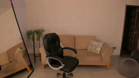 K A T E  online show from 06-01-26, 09:11
