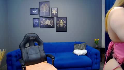 Kate online show from 01-24-25, 06:25