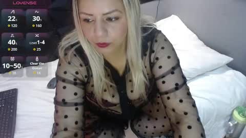 Cute online show from 05-15-26, 12:12