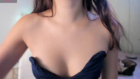 Snapshot of kathe_littlee chatting on 06-06-26, 04:23 kathe_littlee online show from 06-06-26, 04:23