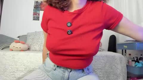 Snapshot of katheerine chatting on 06-23-26, 01:03 Katherine online show from 06-23-26, 01:03