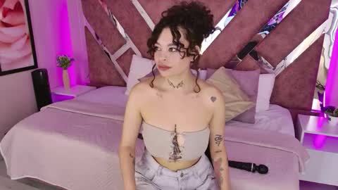KatheGomez  online show from 05-15-26, 03:46