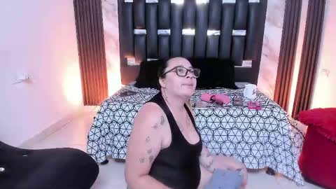 Katherina online show from 05-13-26, 02:42