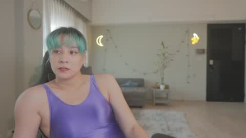 Snapshot of katherynlin chatting on 07-18-26, 10:57 Kathy online show from 07-18-26, 10:57