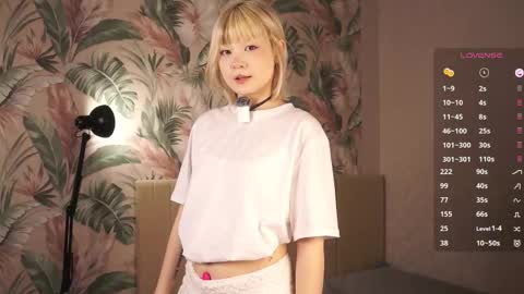 Bella online show from 03-22-26, 05:05