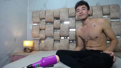 Kaht y Aiden online show from 02-11-26, 08:25