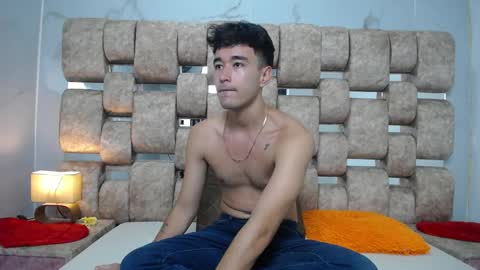 Kaht y Aiden online show from 05-28-26, 01:30