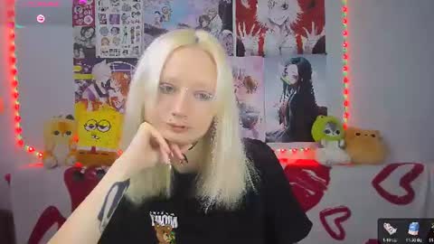 Snapshot of katia_nabiee chatting on 06-21-26, 04:04 Katia online show from 06-21-26, 04:04