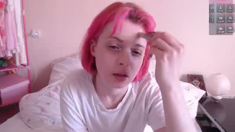 Snapshot of katie_deville chatting on 07-17-26, 04:45 Katie Deville online show from 07-17-26, 04:45