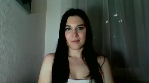 katie_foxi online show from 04-28-26, 06:24