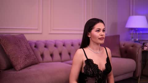 Snapshot of katie_hayes chatting on 11-02-25, 07:05 Katie online show from 11-02-25, 07:05