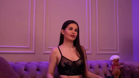 Snapshot of katie_hayes chatting on 12-16-25, 07:08 Katie online show from 12-16-25, 07:08