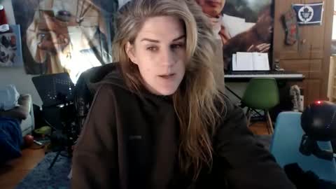 Katie online show from 03-12-26, 05:35