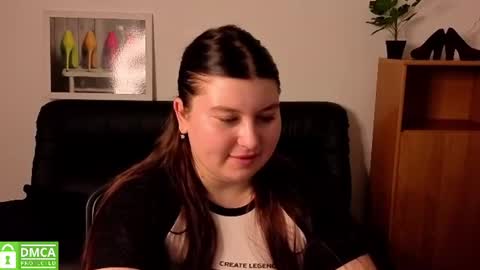 Snapshot of katina_deeplou4 chatting on 06-30-26, 05:19 Katina online show from 06-30-26, 05:19