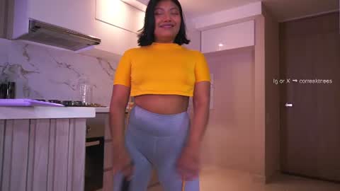 Snapshot of katnees_correa chatting on 07-09-26, 07:45 Follow me on instagram and twitter as correaktnees online show from 07-09-26, 07:45
