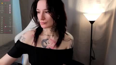 katrina_h0w online show from 05-29-26, 03:48