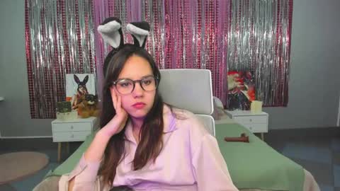 Kate online show from 03-04-25, 09:07