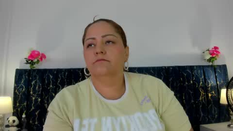 Katte online show from 05-22-26, 01:06