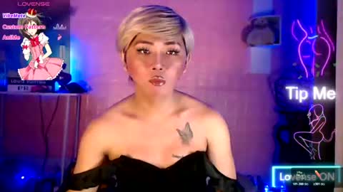 Saisy online show from 06-18-26, 03:29