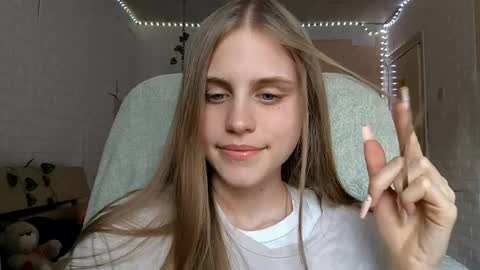 Kattie online show from 05-05-26, 12:24