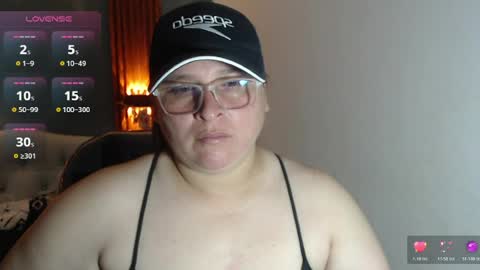 Snapshot of katty_findom_ chatting on 06-27-26, 09:14 katty online show from 06-27-26, 09:14