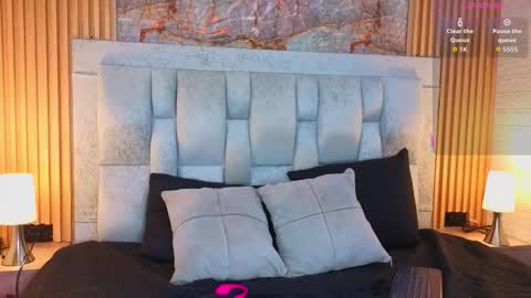 Katty  online show from 03-25-26, 08:04