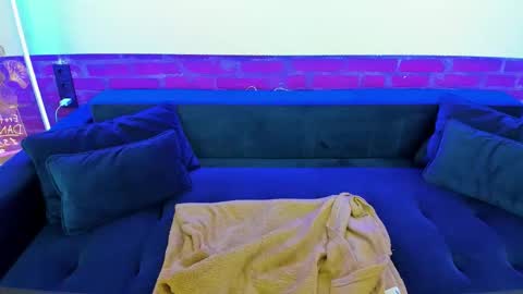 Katty online show from 11-21-25, 07:40