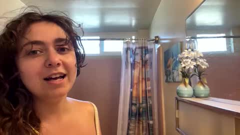 Princesse Kat  online show from 02-06-26, 06:55