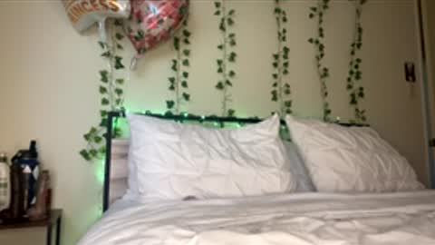 Princesse Kat  online show from 02-25-26, 08:07