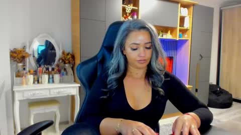 Snapshot of katy95_ chatting on 03-09-26, 06:34 Katy online show from 03-09-26, 06:34