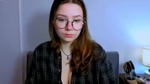 Snapshot of katygentle chatting on 03-08-26, 06:28 Katy online show from 03-08-26, 06:28