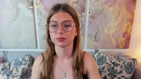 katymeaw online show from 05-29-26, 01:58