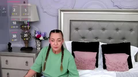 Katy Nolan online show from 05-19-26, 02:01
