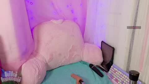 Kiki Kawaii online show from 05-21-26, 12:56