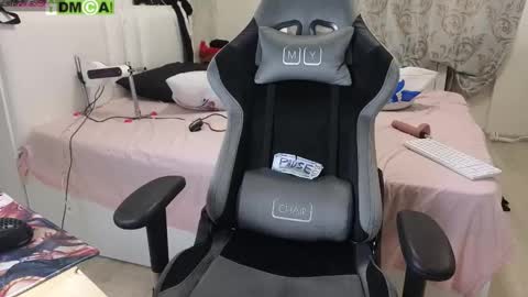 Snapshot of kawaiinullify chatting on 02-22-26, 05:30 Warya online show from 02-22-26, 05:30