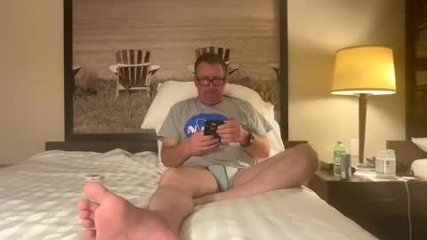 Snapshot of kawarthalakes chatting on 11-21-25, 01:04 kawarthalakes online show from 11-21-25, 01:04