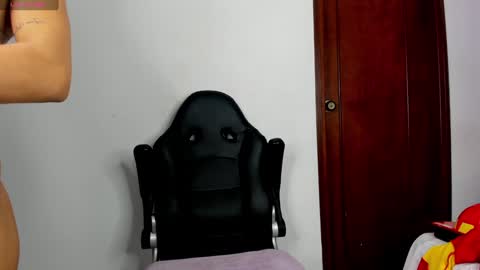 KAYLA BATISTA online show from 12-18-24, 02:38