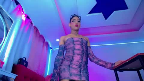 Snapshot of kayla_sexx chatting on 06-19-26, 02:05 kayla_sexx online show from 06-19-26, 02:05