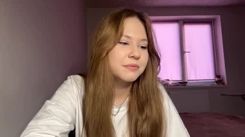 Nyelle online show from 03-24-26, 03:39
