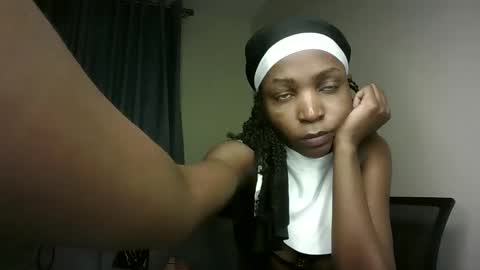 Kaylee online show from 05-17-26, 04:43