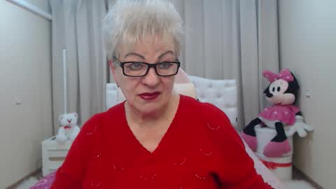 kaylesmoll online show from 02-17-26, 07:53