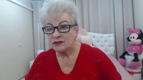 kaylesmoll online show from 02-20-26, 07:58