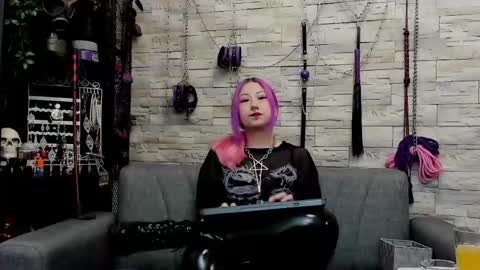 Miss Kazia online show from 05-25-26, 01:33