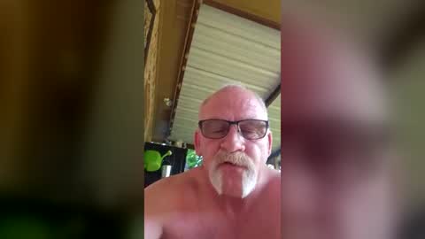 Tom online show from 06-21-26, 02:08