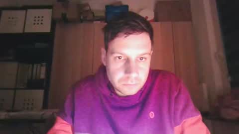 Snapshot of keevo89 chatting on 01-07-25, 06:48 MargieKeith online show from 01-07-25, 06:48