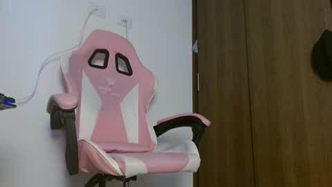 Snapshot of keilafranco chatting on 11-21-25, 07:12 keilafranco online show from 11-21-25, 07:12