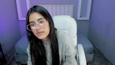 Snapshot of keilybennett chatting on 04-04-26, 08:06 Keily Bennet online show from 04-04-26, 08:06