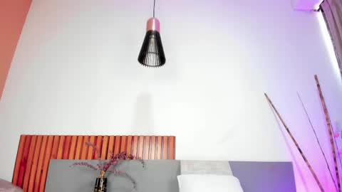 Keimy Wilde online show from 05-31-26, 06:09