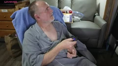 Keithobrian online show from 08-08-26, 03:41